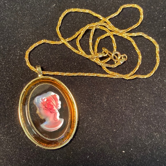 Gorgeous Translucent Pink Cameo on Amber Glass - Picture 1 of 5